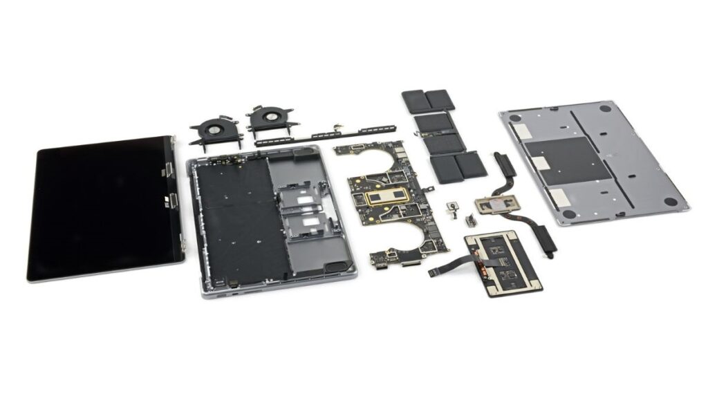 MacBook desmontado