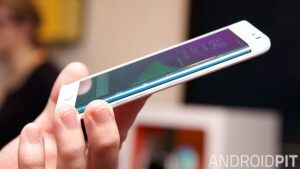 samsung-galaxy-note-edge-side